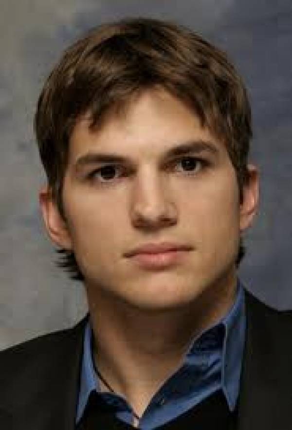 Ashton Kutcher Two and a Half Men