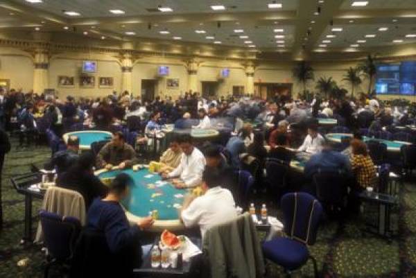 commerce casino poker review
