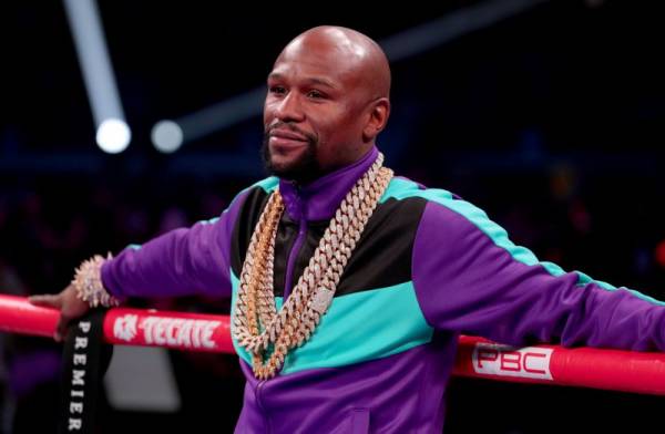 Mayweather vs. Paul Fight Odds, Prop Bets