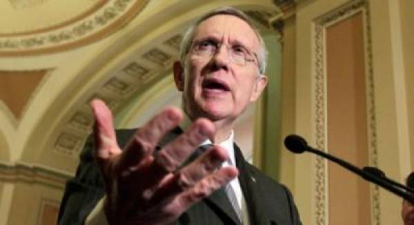 Harry Reid Denies Attempting to Derail Investigation Into Online Gambling Figure