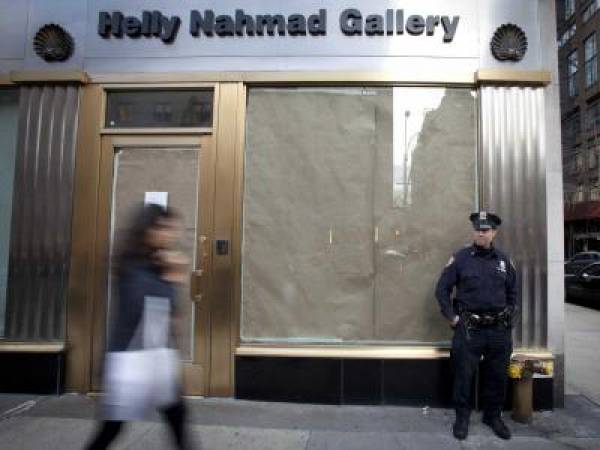 Art Gallery With Alleged Ties to High Stakes Poker Probe, Russian Mob Reopens