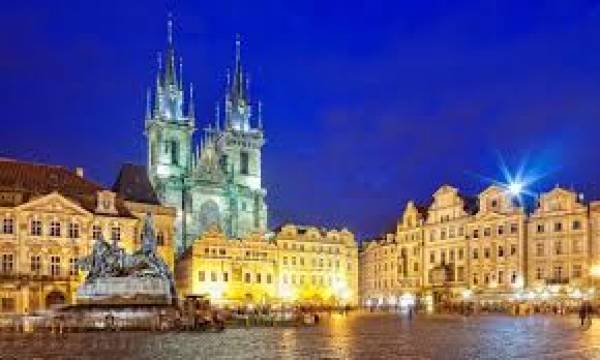 Stephen Chidwick Leads Eureka Prague After Day 2