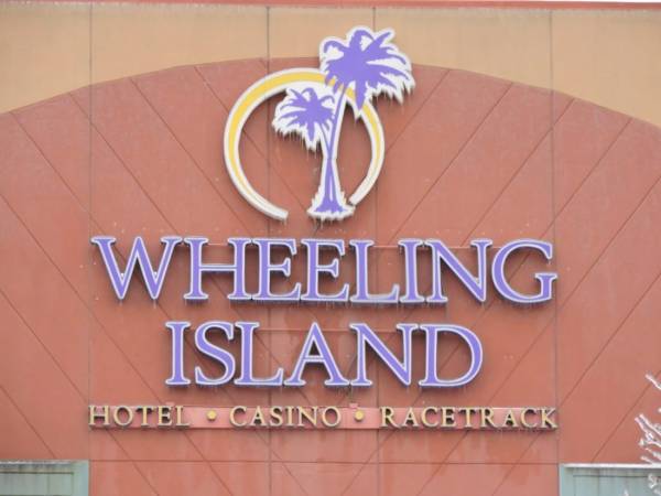 wheeling island resort and casino