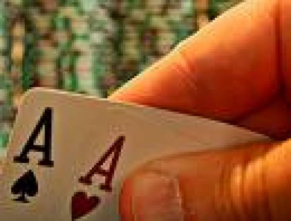 do-poker-dealers-make-good-poker-players-gambling911