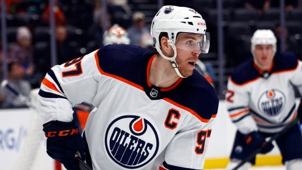 NHL Playoff Odds Emerge