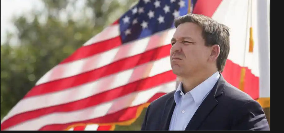 DeSantis Pulls Even With Trump as Favorite for 2024 Election With Oddsmakers