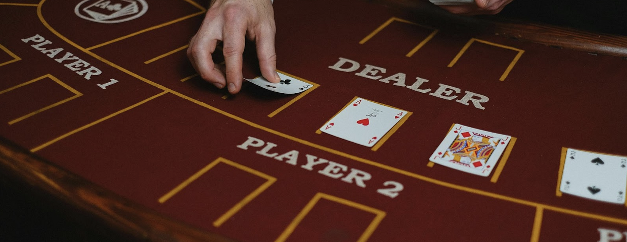 Blackjack dealer
