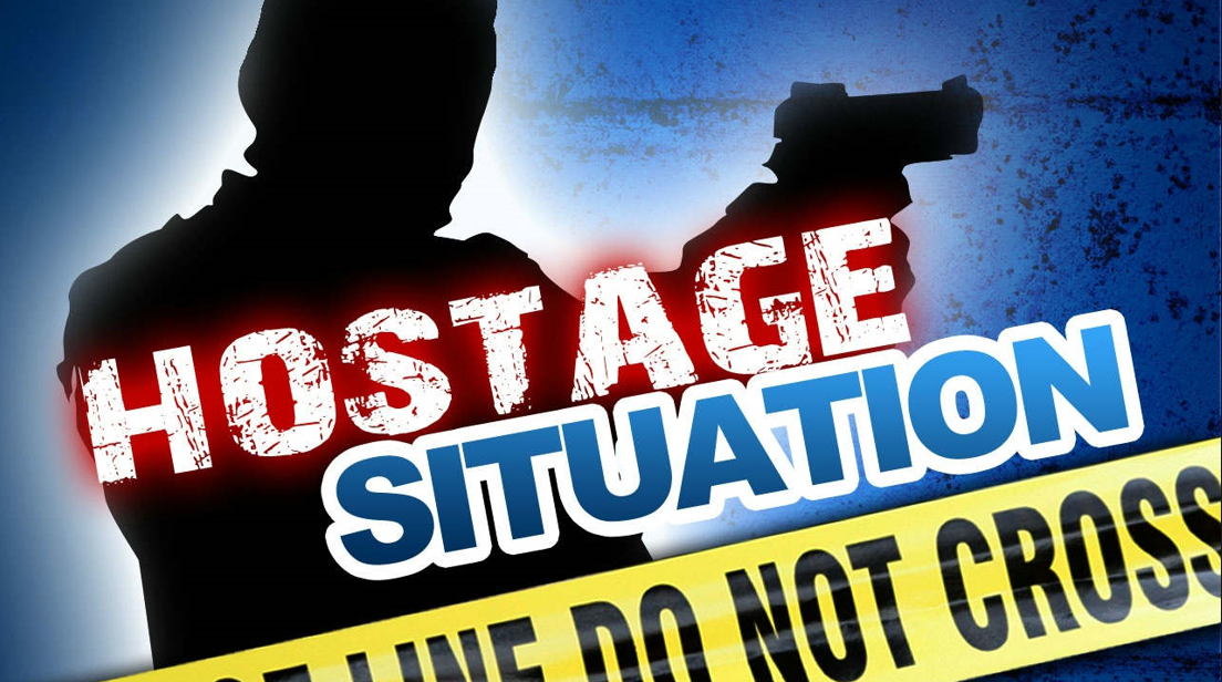 Man Suffers Heavy Gambling Losses, Gets Drunk, Holds 25 Family Members Hostage