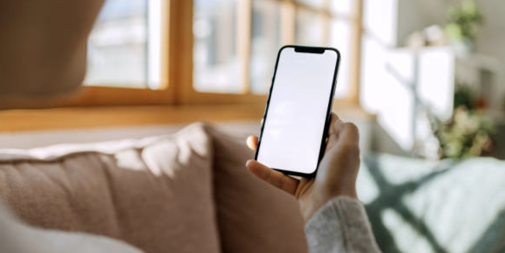 Why Everyone's Quitting Screens for Slow Hobbies in 2026