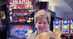 Okeechobee Seminole Brighton Bay Hotel & Casino gambler